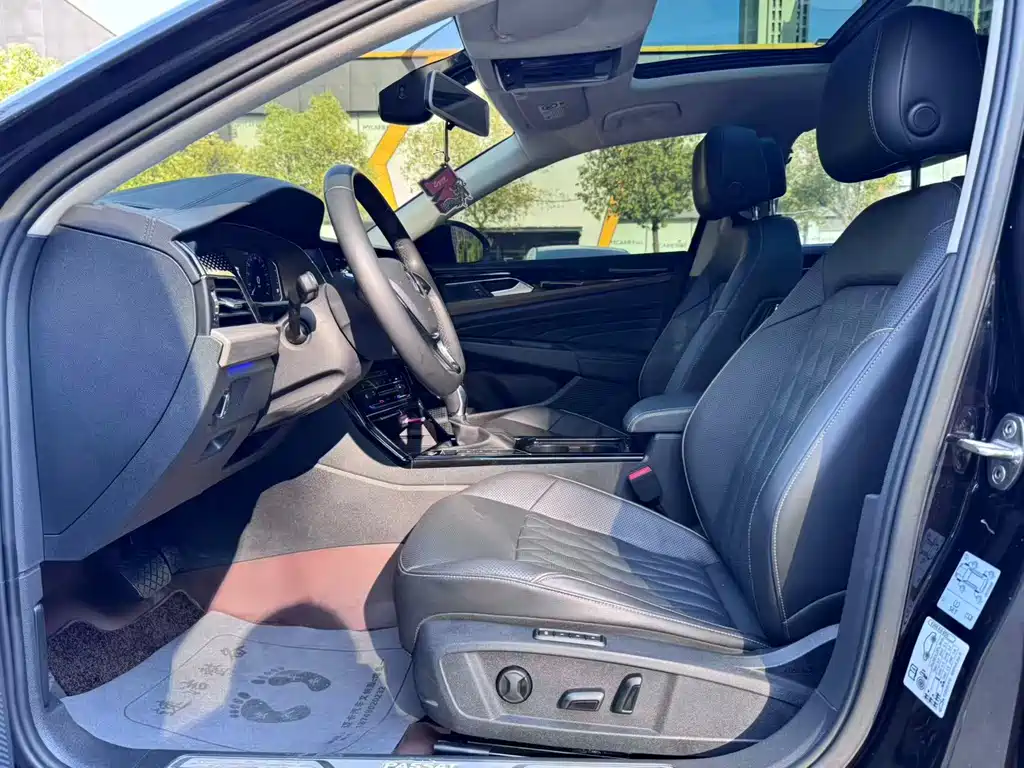 Volkswagen Passat — миниатюра 4