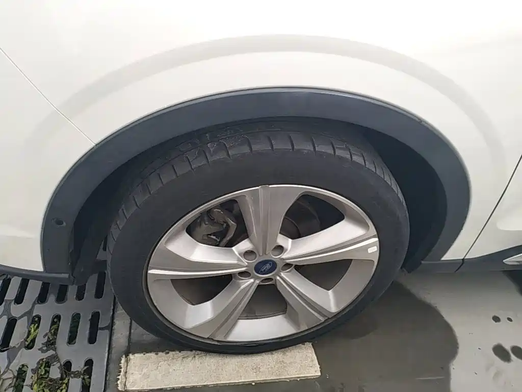 Ford Equator — миниатюра 23