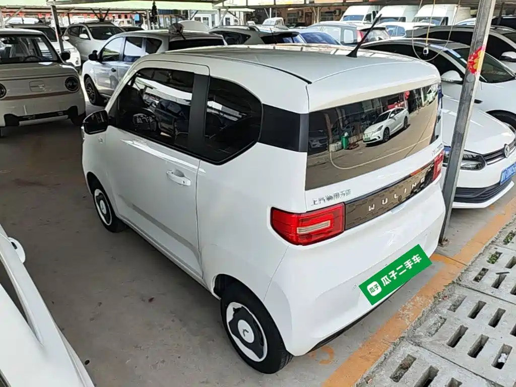 Wuling MINIEV — миниатюра 5