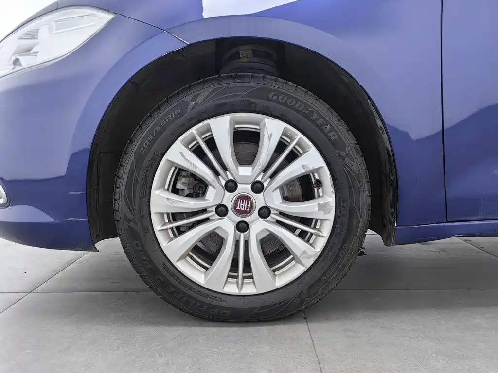 Fiat Viaggio — миниатюра 17