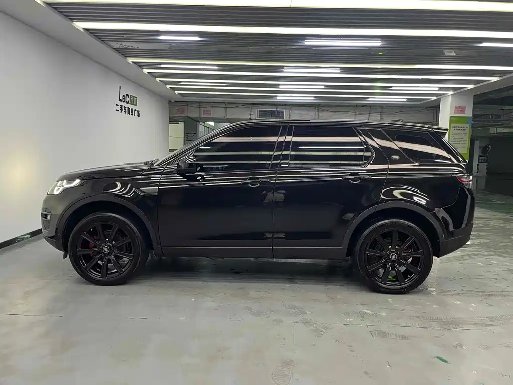 Land Rover Discovery Sport — миниатюра 6