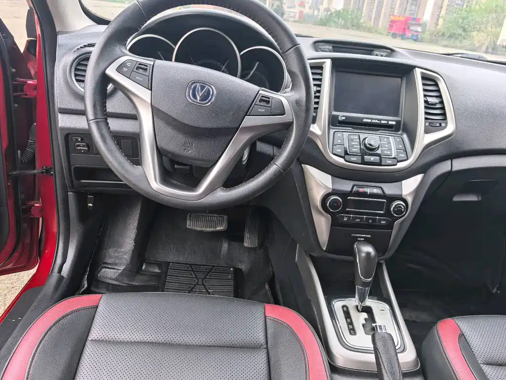 Changan Eado XT — миниатюра 5