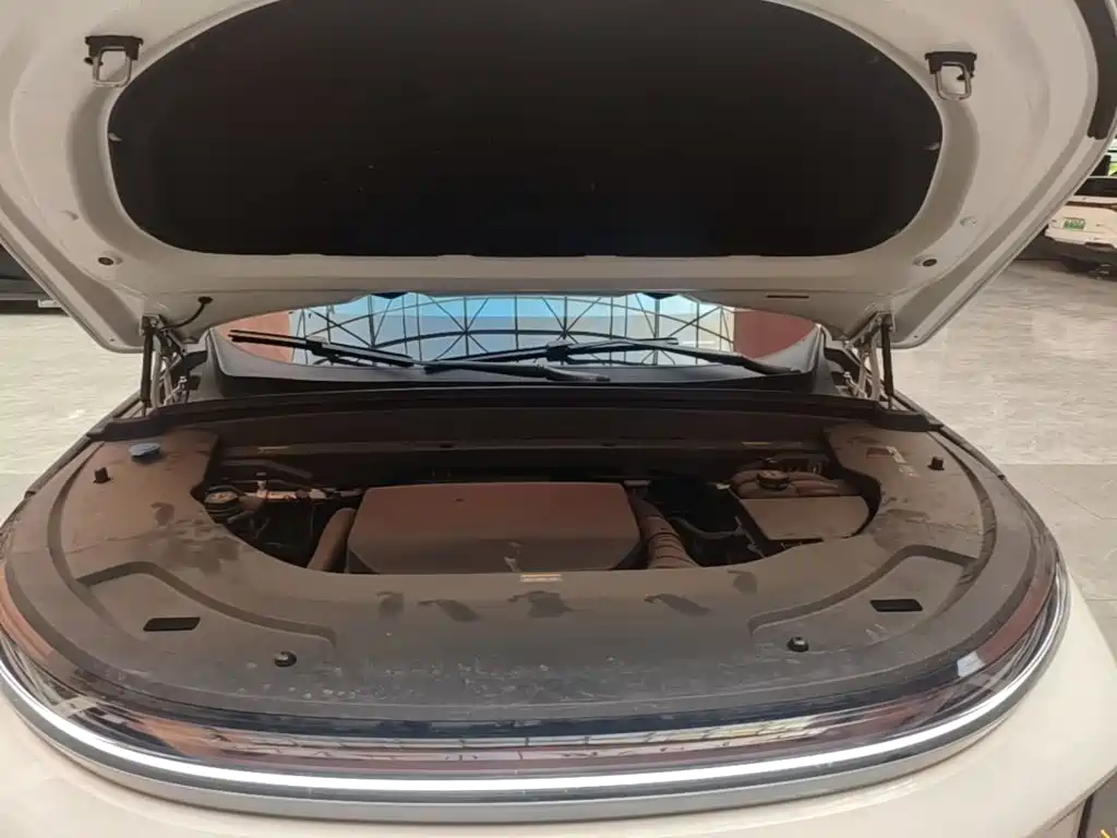 Li Auto Li L7 — миниатюра 20