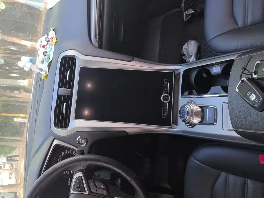 Ford Mondeo — миниатюра 13