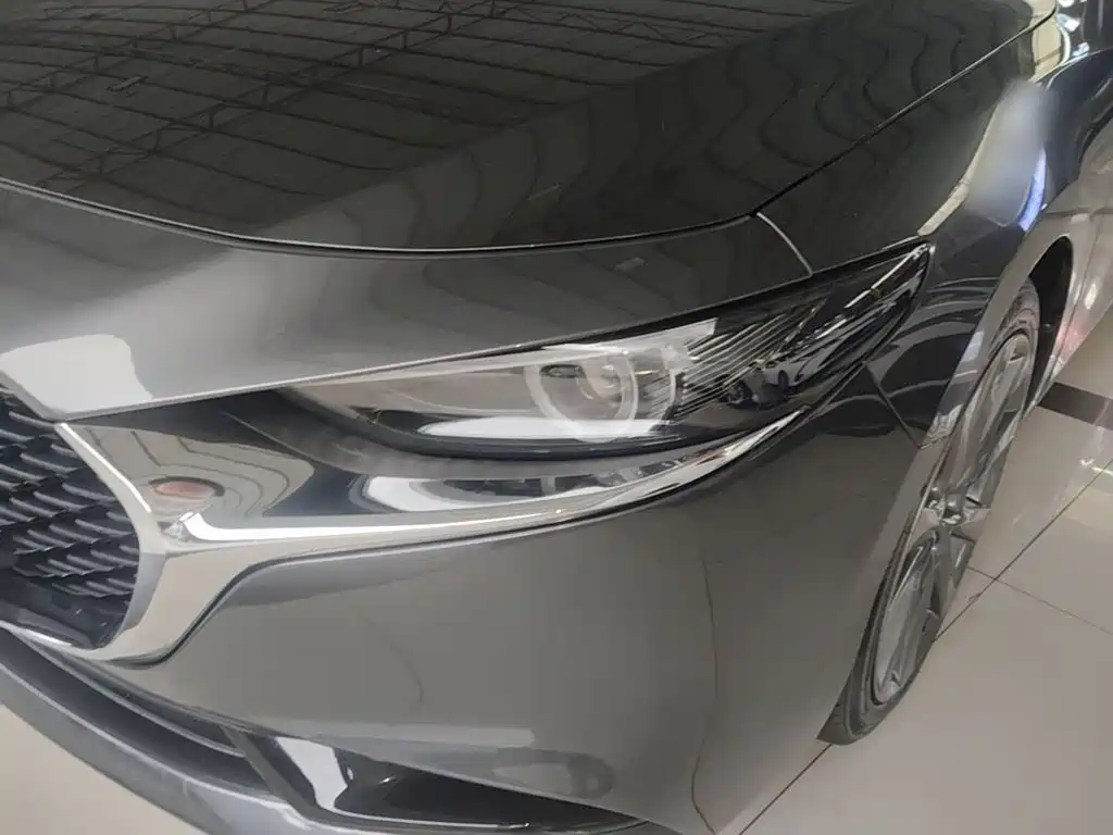 Mazda 3 Axela — миниатюра 24