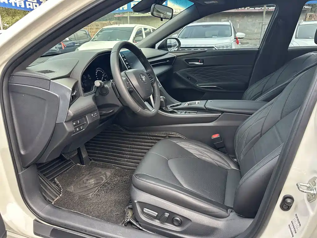 Toyota Avalon — миниатюра 4