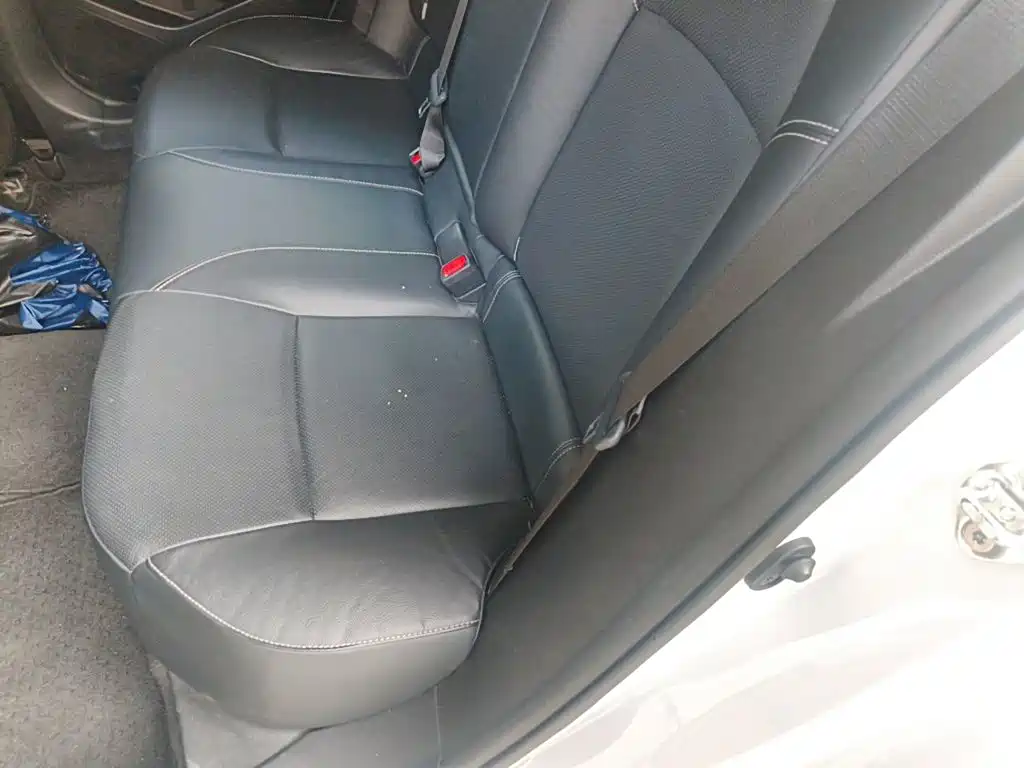 Toyota Corolla — миниатюра 13