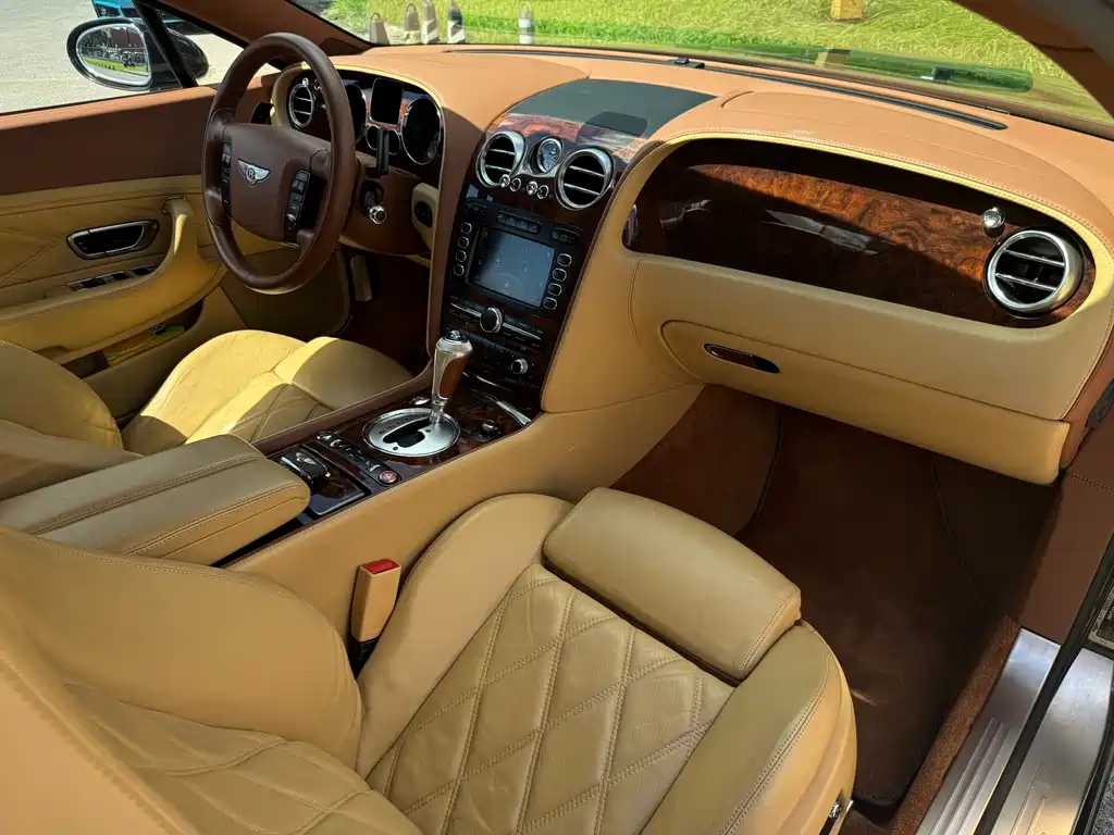 Bentley Continental — миниатюра 22