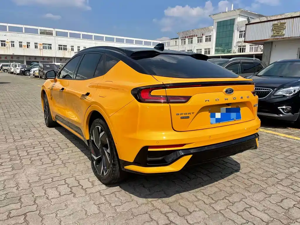 Ford Mondeo — миниатюра 7