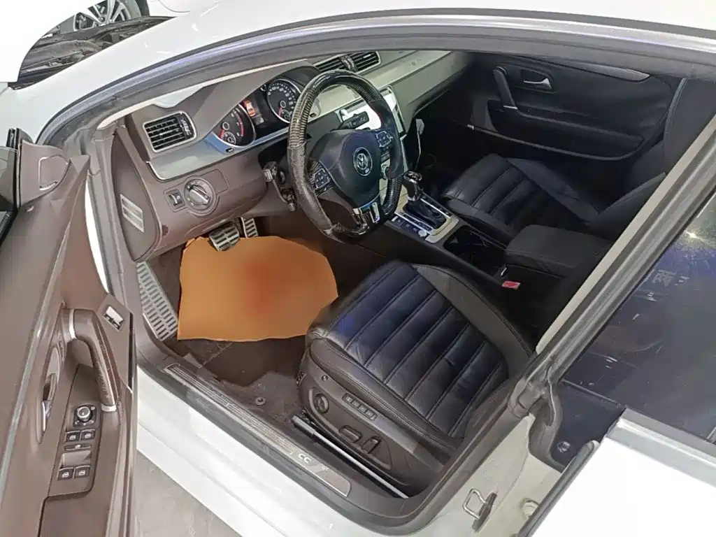 Volkswagen CC — миниатюра 16