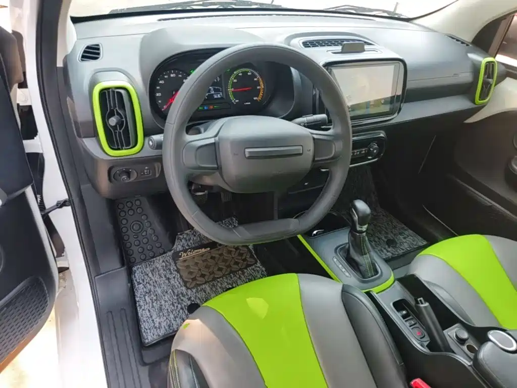 Roewe Clever — миниатюра 10