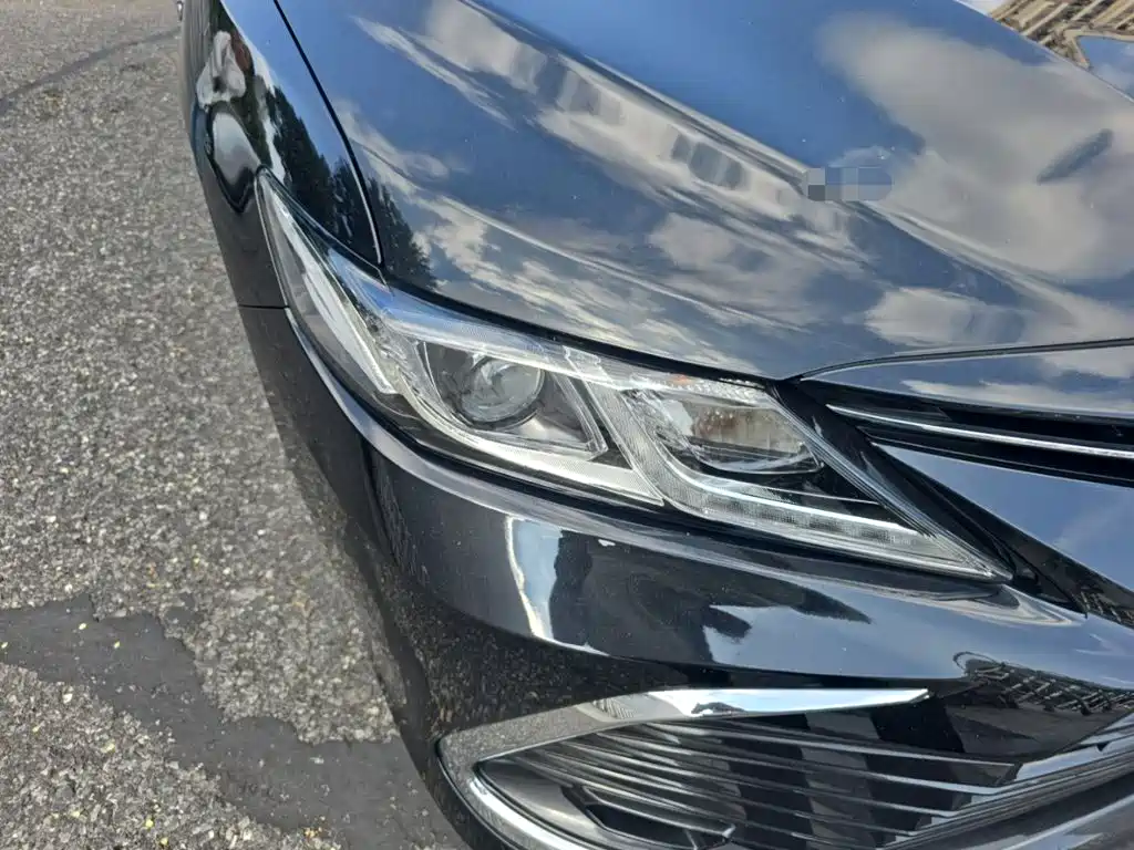 Toyota Camry — миниатюра 7