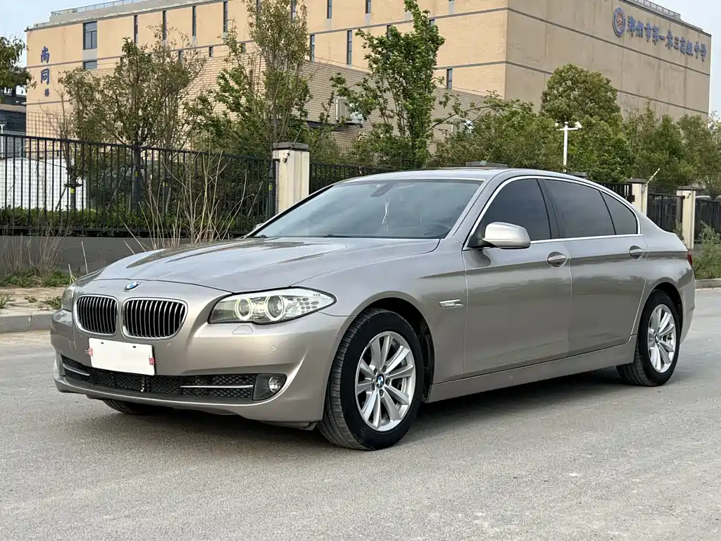 BMW 5 Series 2012