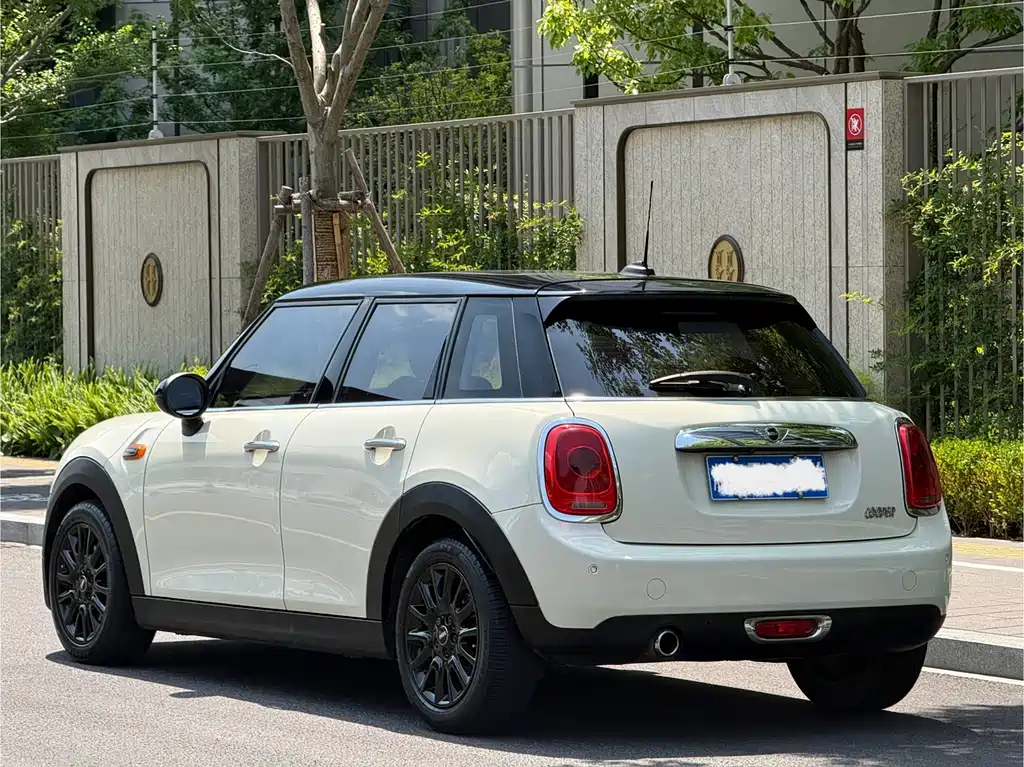 Mini Mini 2016 1.5T COOPER SEVEN