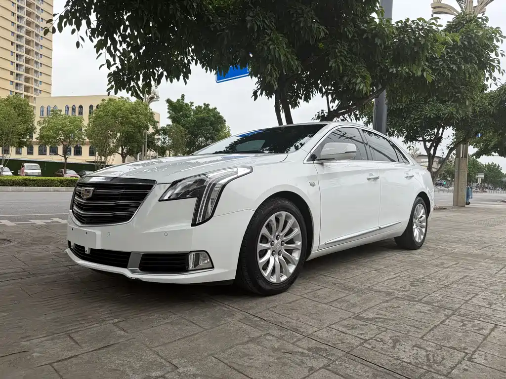 Купить Cadillac XTS