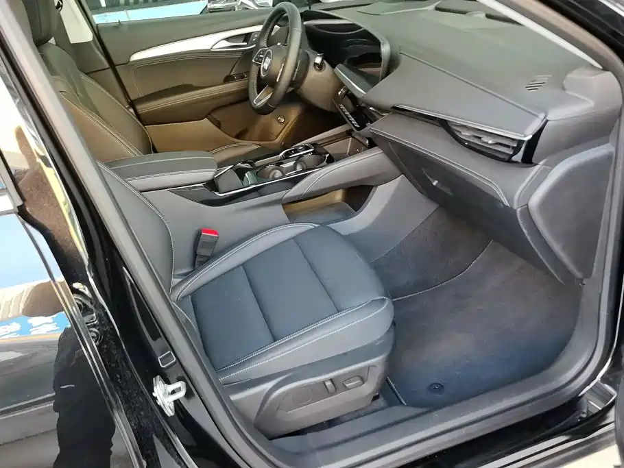Buick Envision S — миниатюра 8