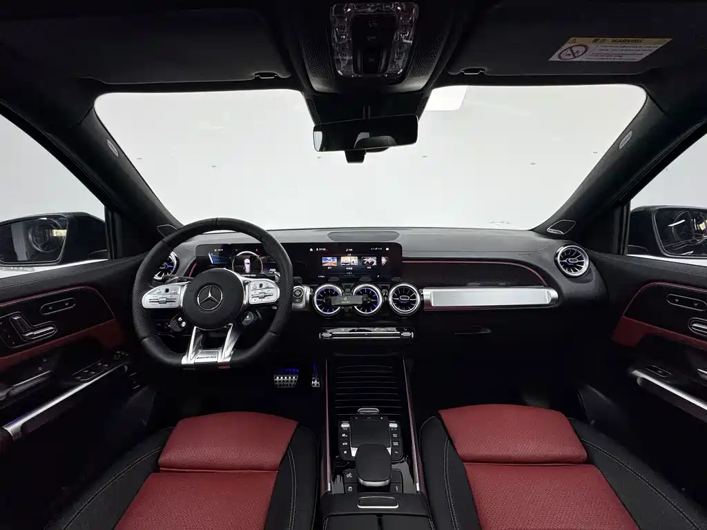 Mercedes-Benz GLB AMG — миниатюра 17