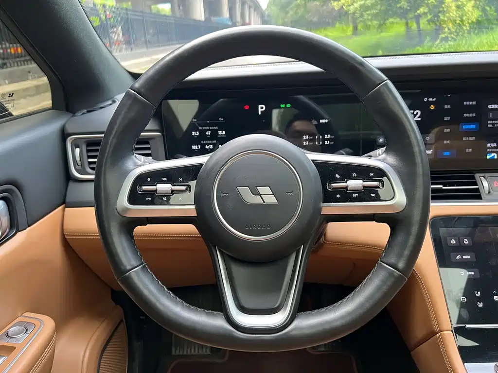 Li Auto Li ONE — миниатюра 11
