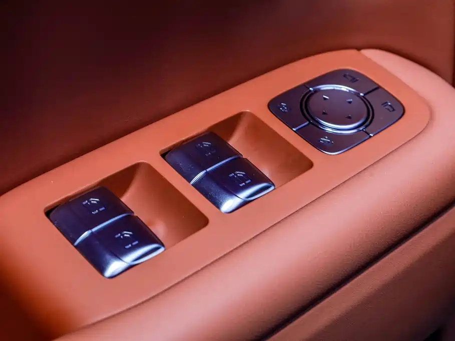 Li Auto Li L7 — миниатюра 9