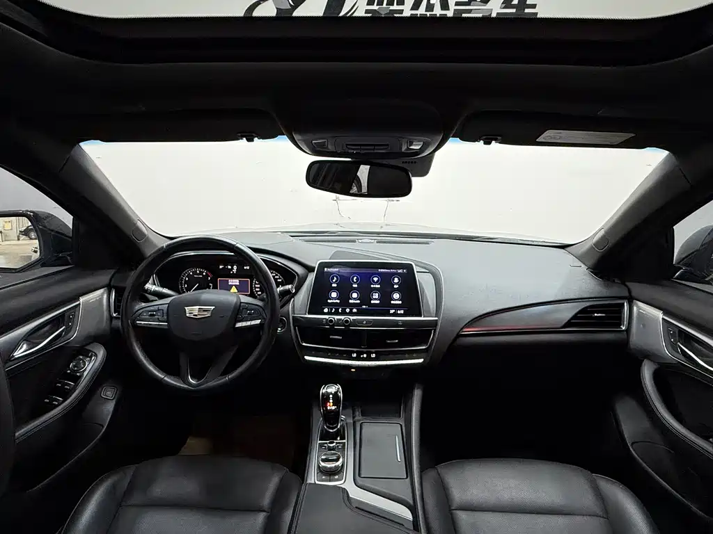 Cadillac CT5 — миниатюра 5
