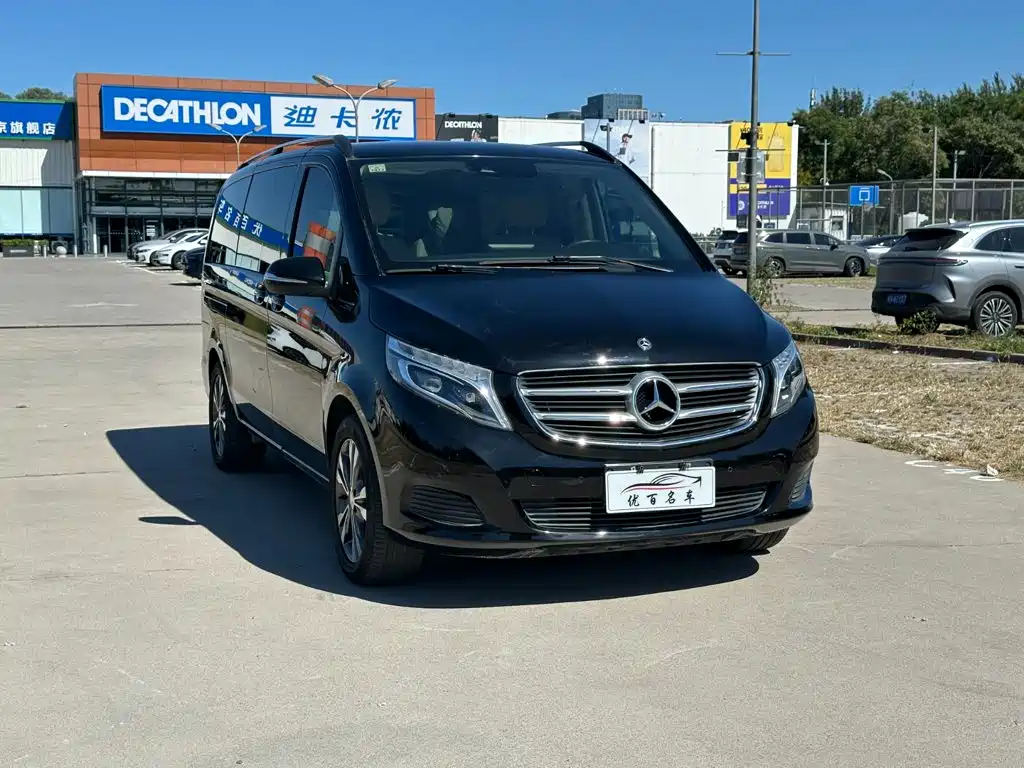 Mercedes-Benz V-Class — миниатюра 3