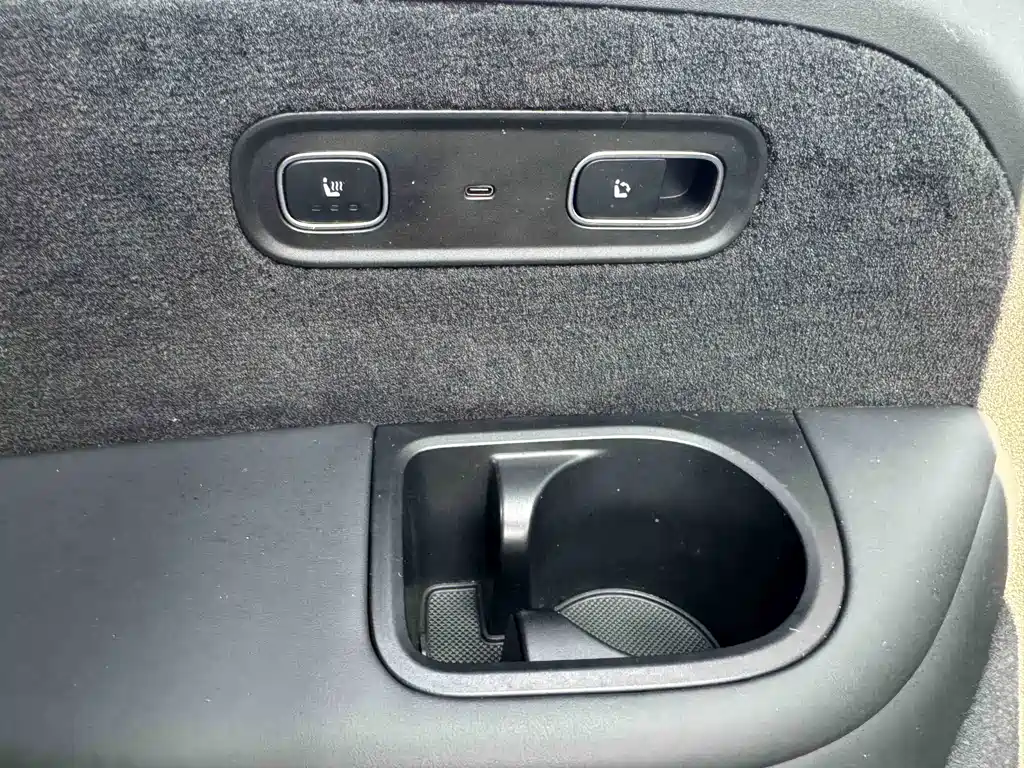 Li Auto Li L9 — миниатюра 30