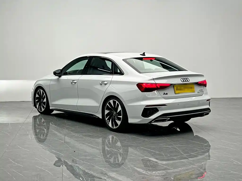 Audi A3 — миниатюра 4
