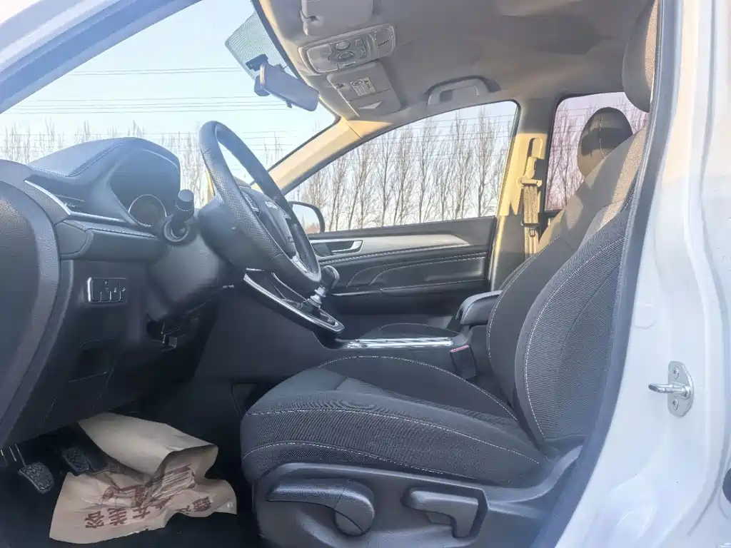 Haval M6 — миниатюра 4