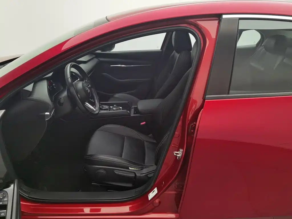 Mazda 3 Axela — миниатюра 10