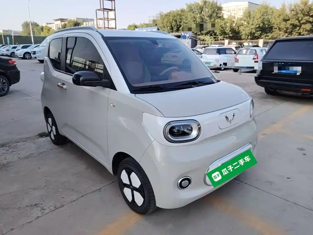 Wuling MINIEV — миниатюра 4