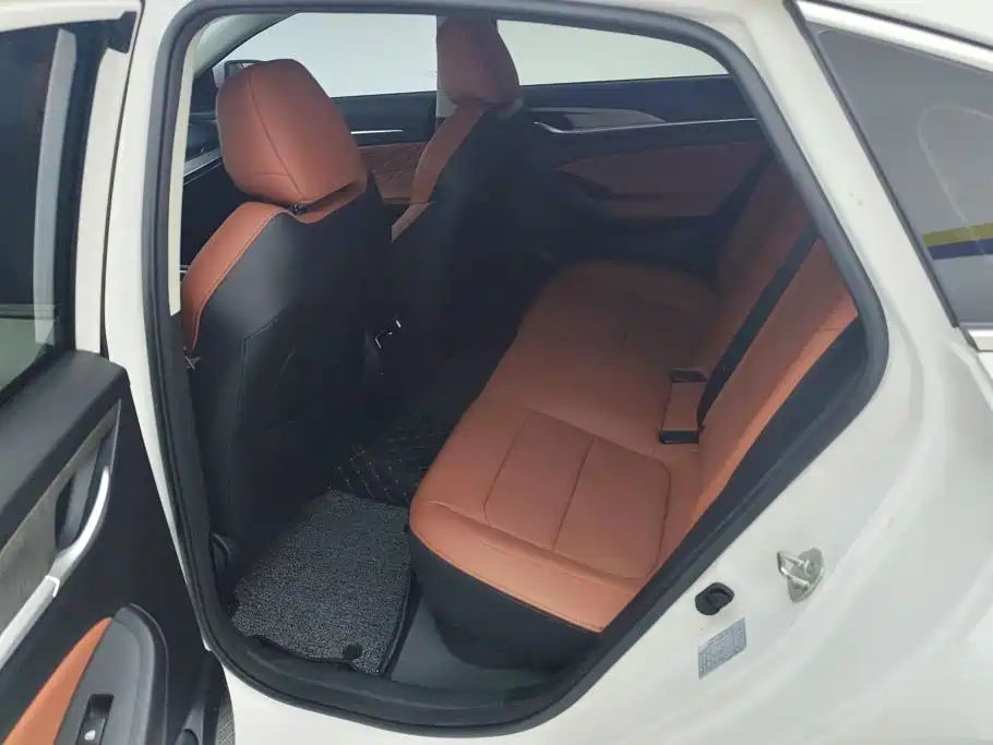 Changan Eado — миниатюра 11