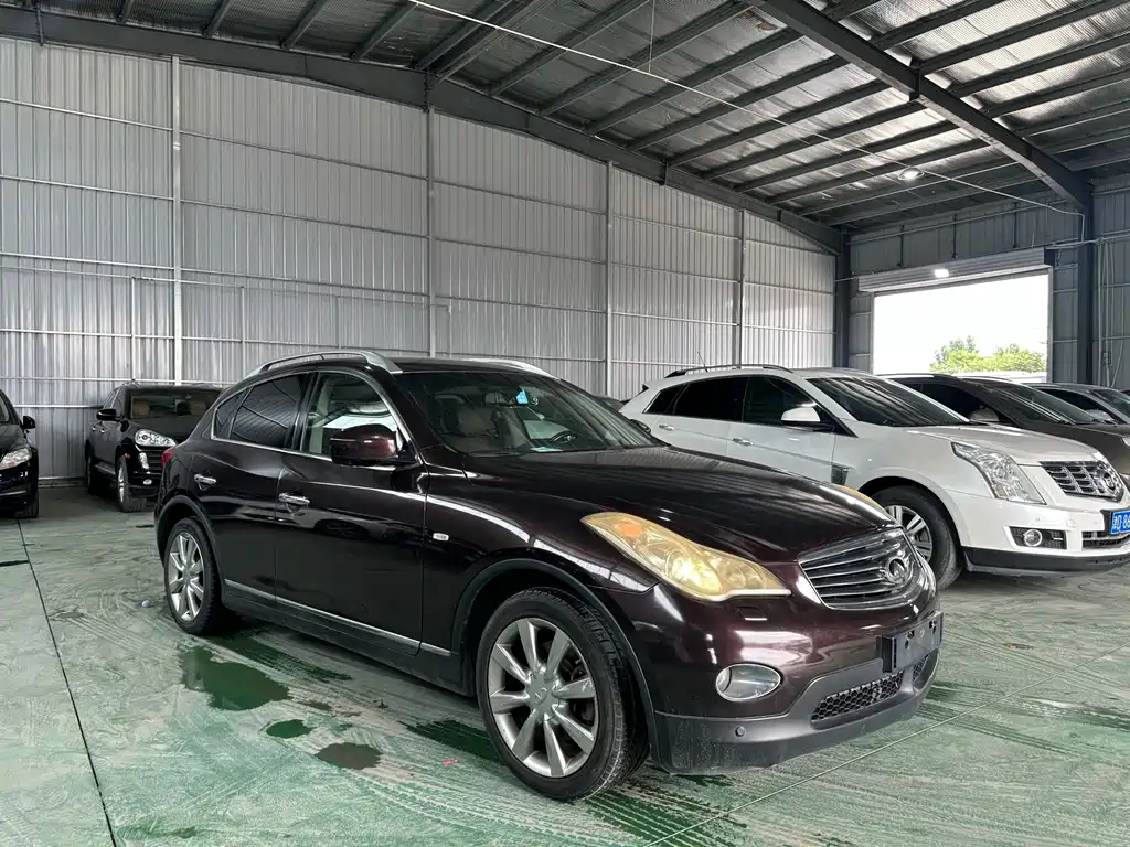 Infiniti EX — миниатюра 3