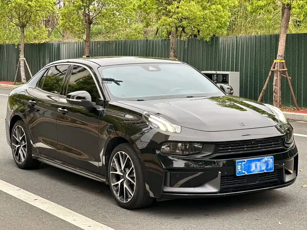 Lynk & Co 03 — миниатюра 2
