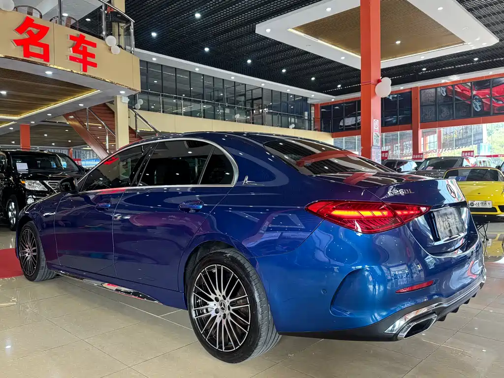 MERCEDES-BENZ C CLASS