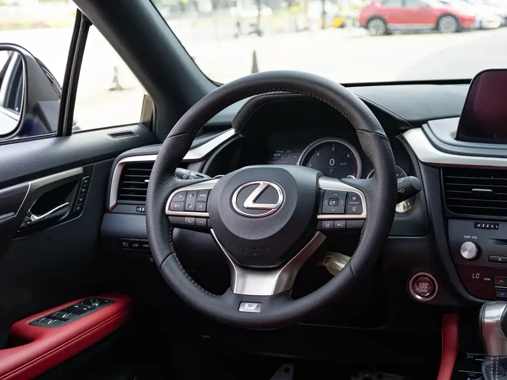 Lexus RX — миниатюра 14