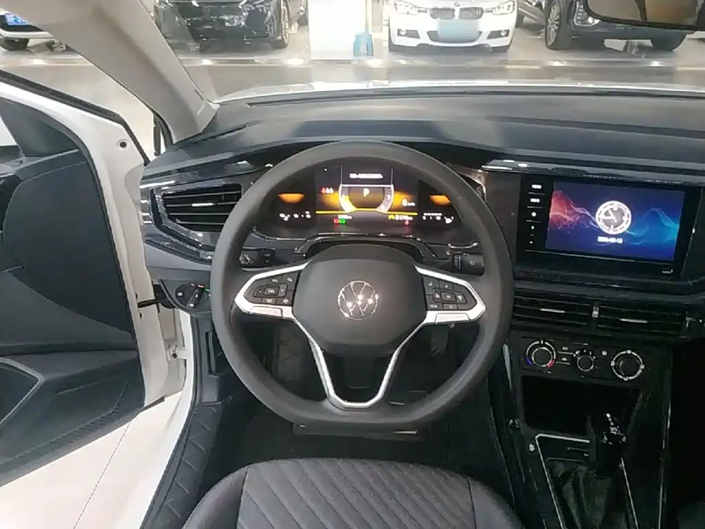 Volkswagen Lavida — миниатюра 11