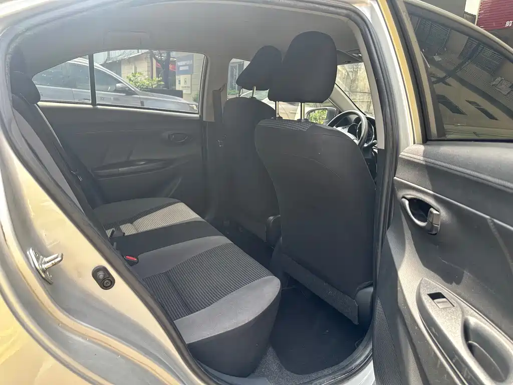Toyota Vios 1.5L CVT Innovation Edition, фото 6