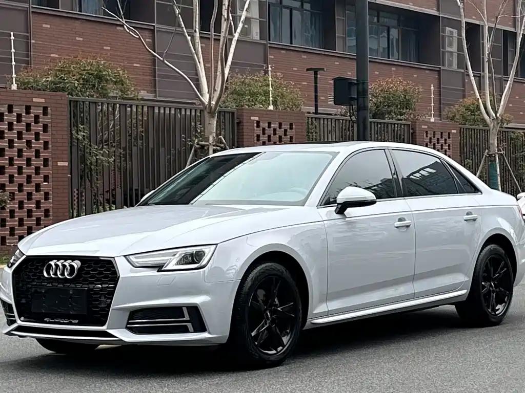 Audi A4L 2017