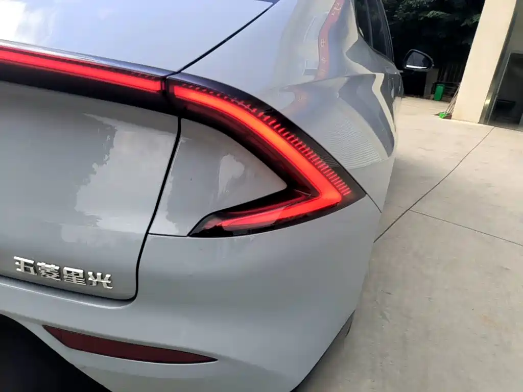 Wuling Xingguang — миниатюра 8