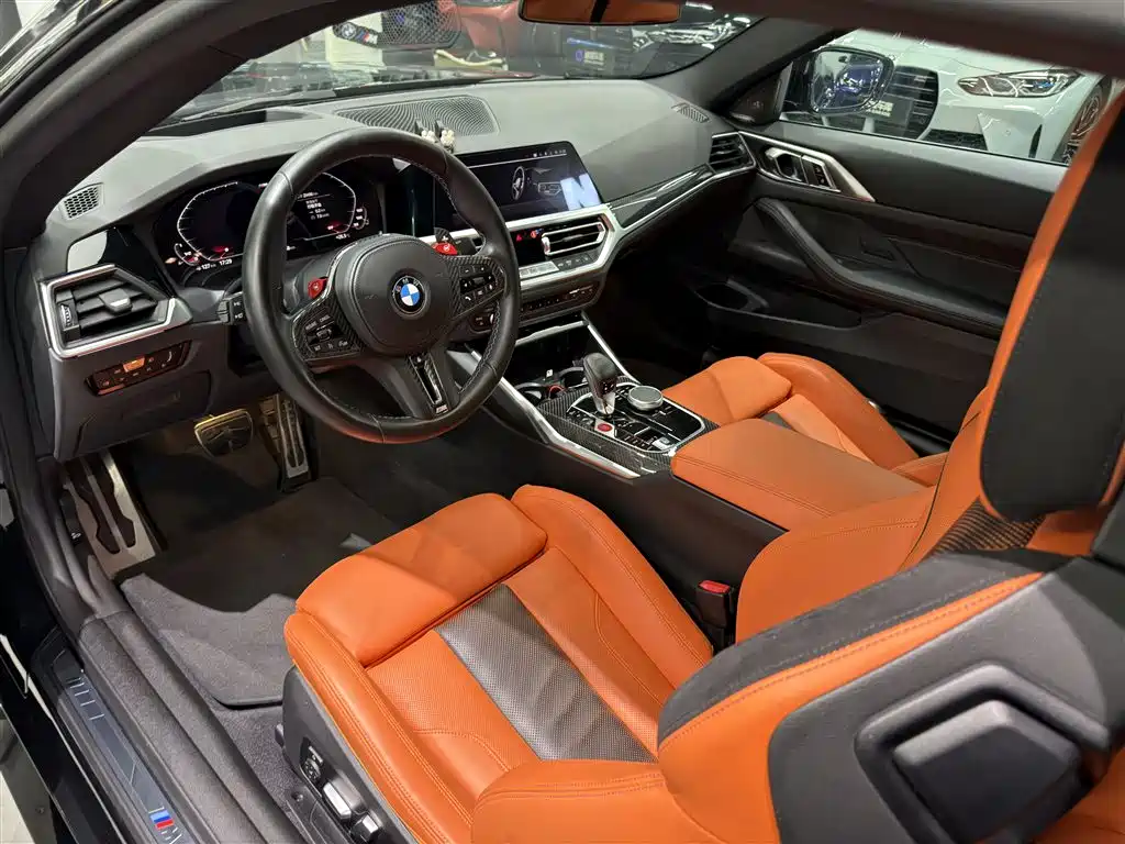 BMW M4 — миниатюра 6