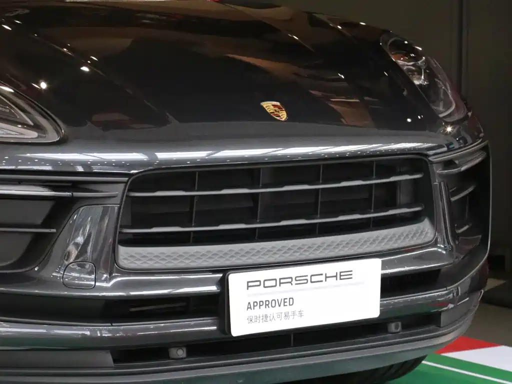Porsche Macan — миниатюра 12