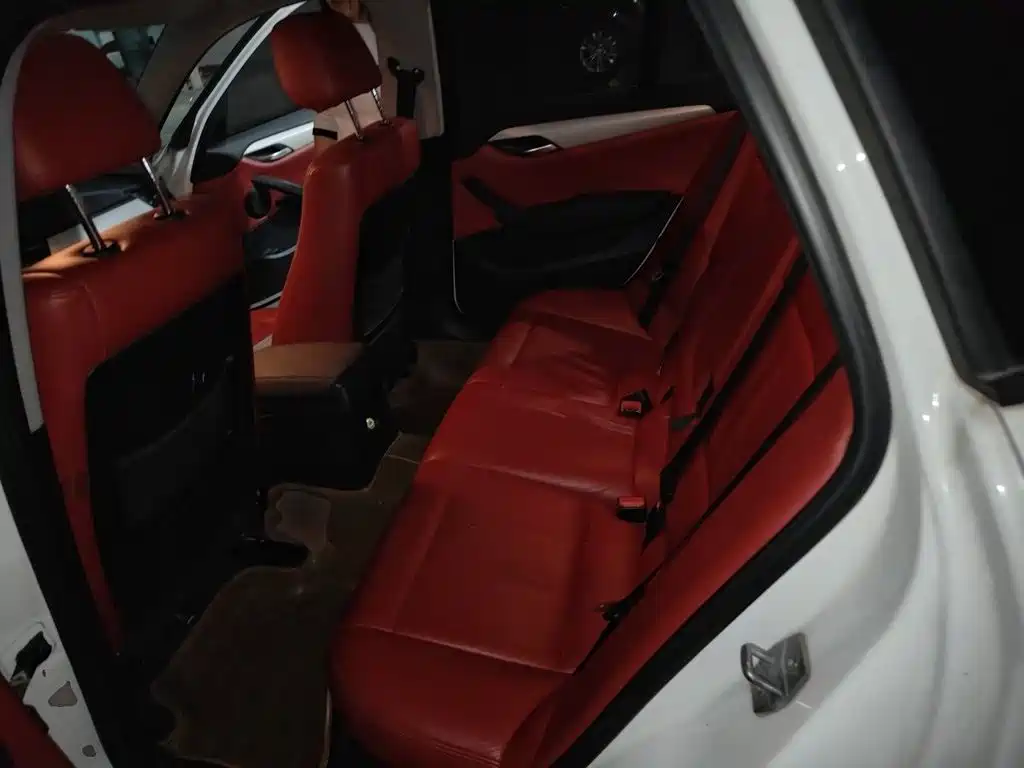 BMW X1 — миниатюра 13