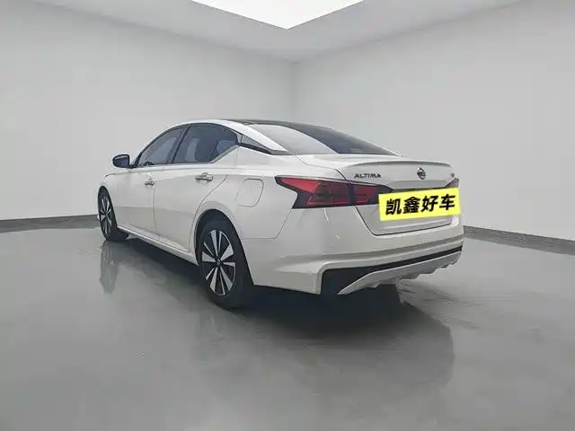 Nissan Teana — миниатюра 6