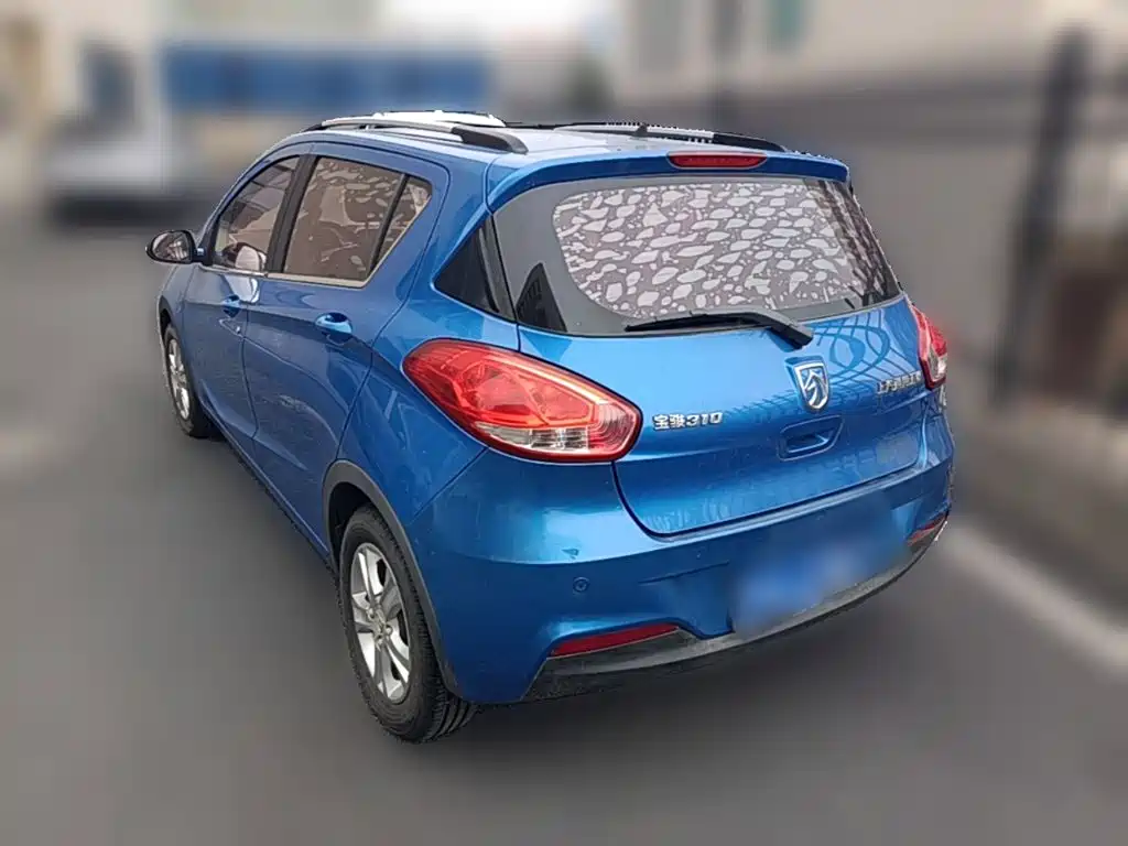 Baojun 310 — миниатюра 7