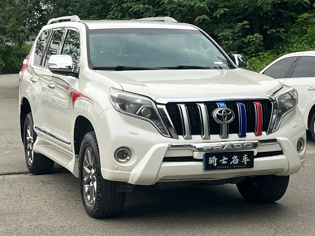 Toyota Land Cruiser Prado 2016 2.7L AT