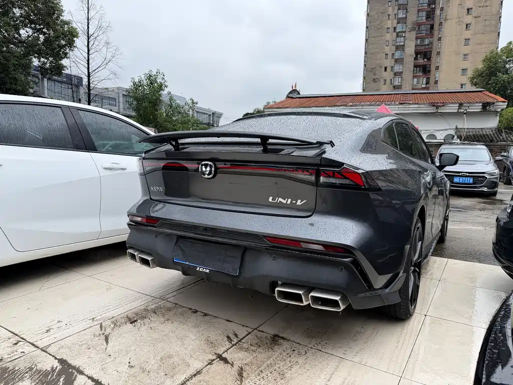 Changan UNI-V — миниатюра 17