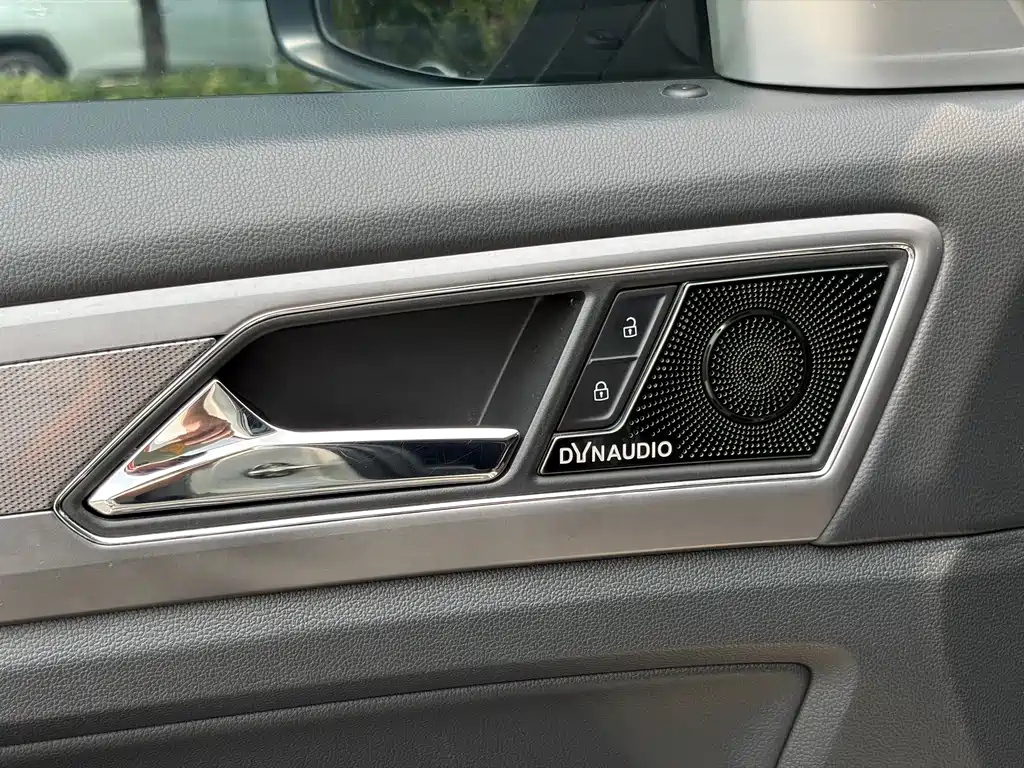 Volkswagen Teramont — миниатюра 20