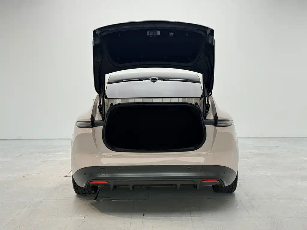 NIO ET5 — миниатюра 12