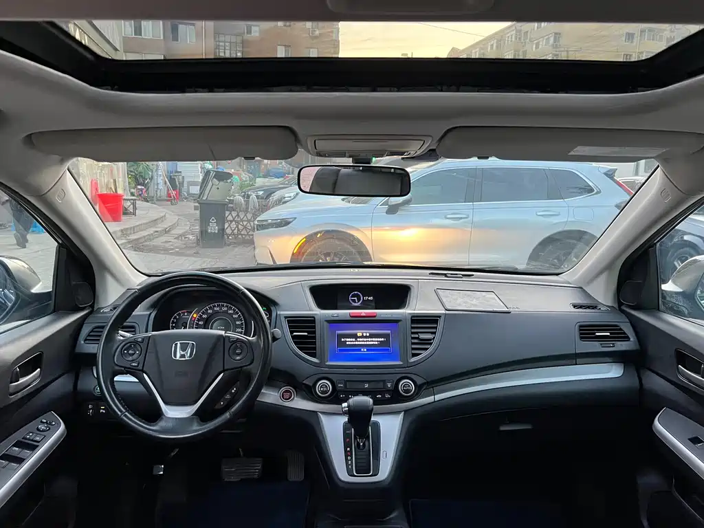Honda CR-V — миниатюра 8