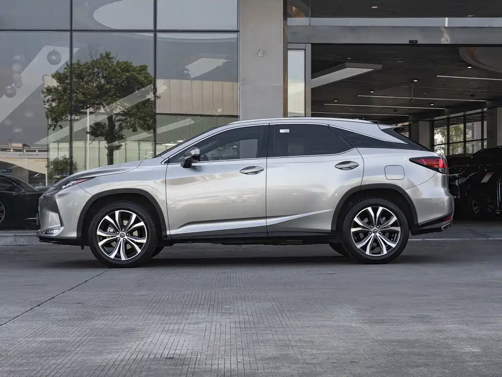 Lexus RX — миниатюра 4